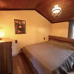 Simon's Walnut Farm Holiday home