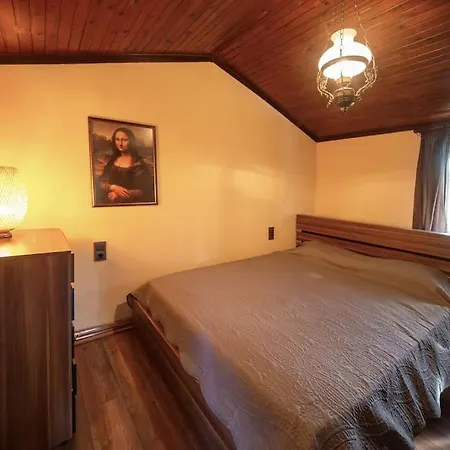 Simon's Walnut Farm Сasa de vacaciones