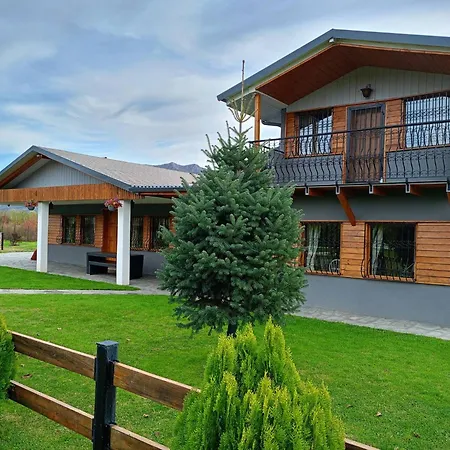 Simon's Walnut Farm Nyaraló