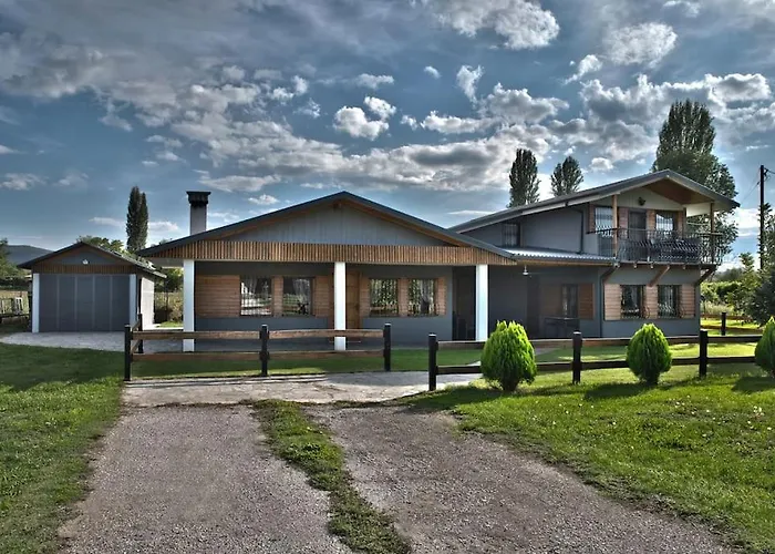 Casa de Férias Simon's Walnut Farm *